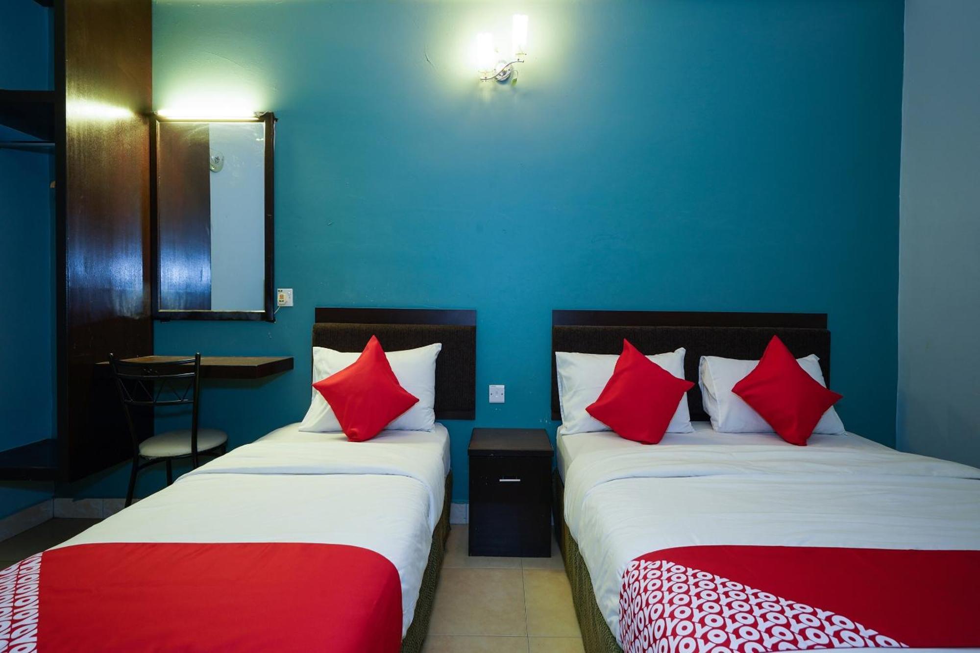 Hotel O Hotel Orchard Inn Lumut Eksteriør bilde