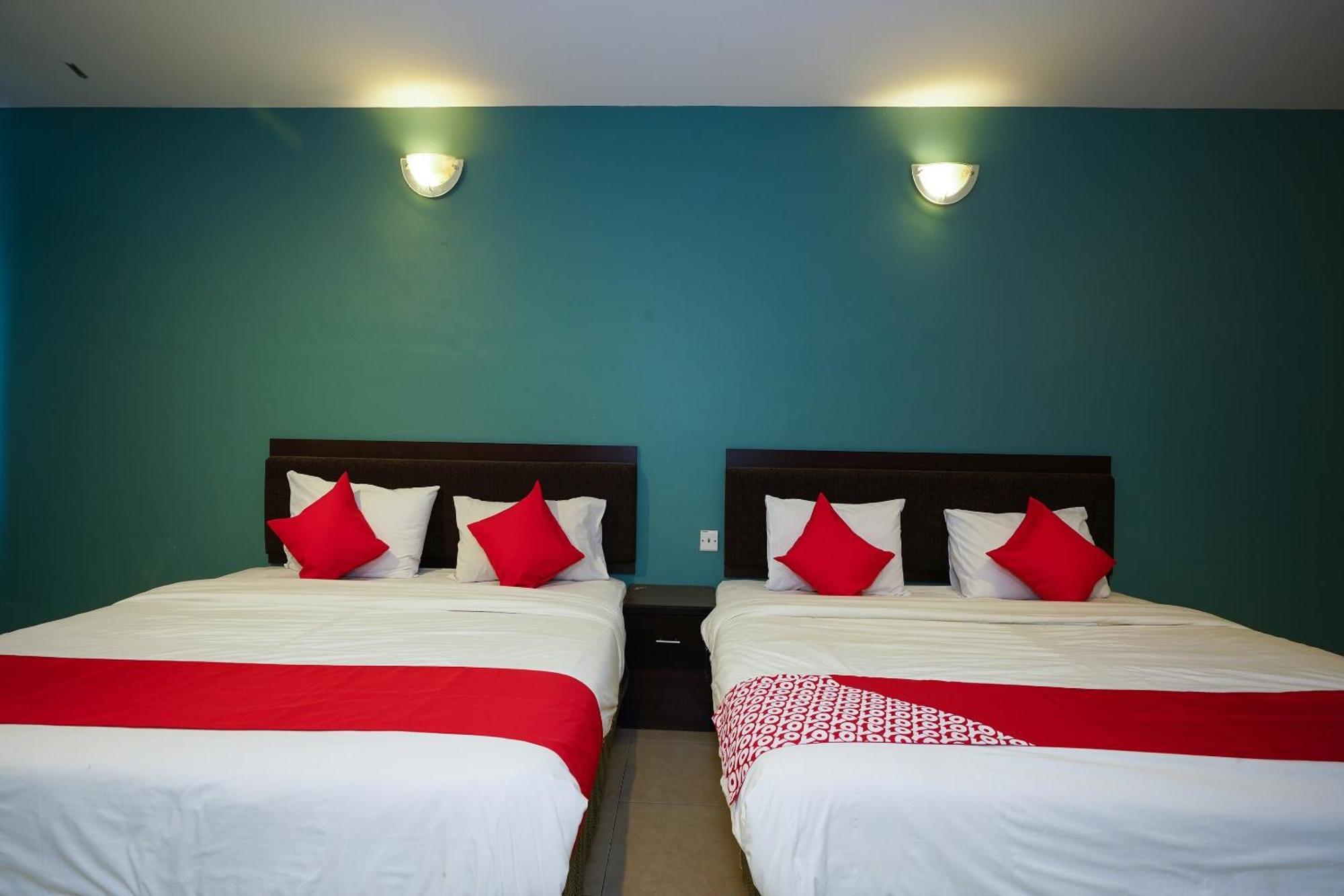 Hotel O Hotel Orchard Inn Lumut Eksteriør bilde